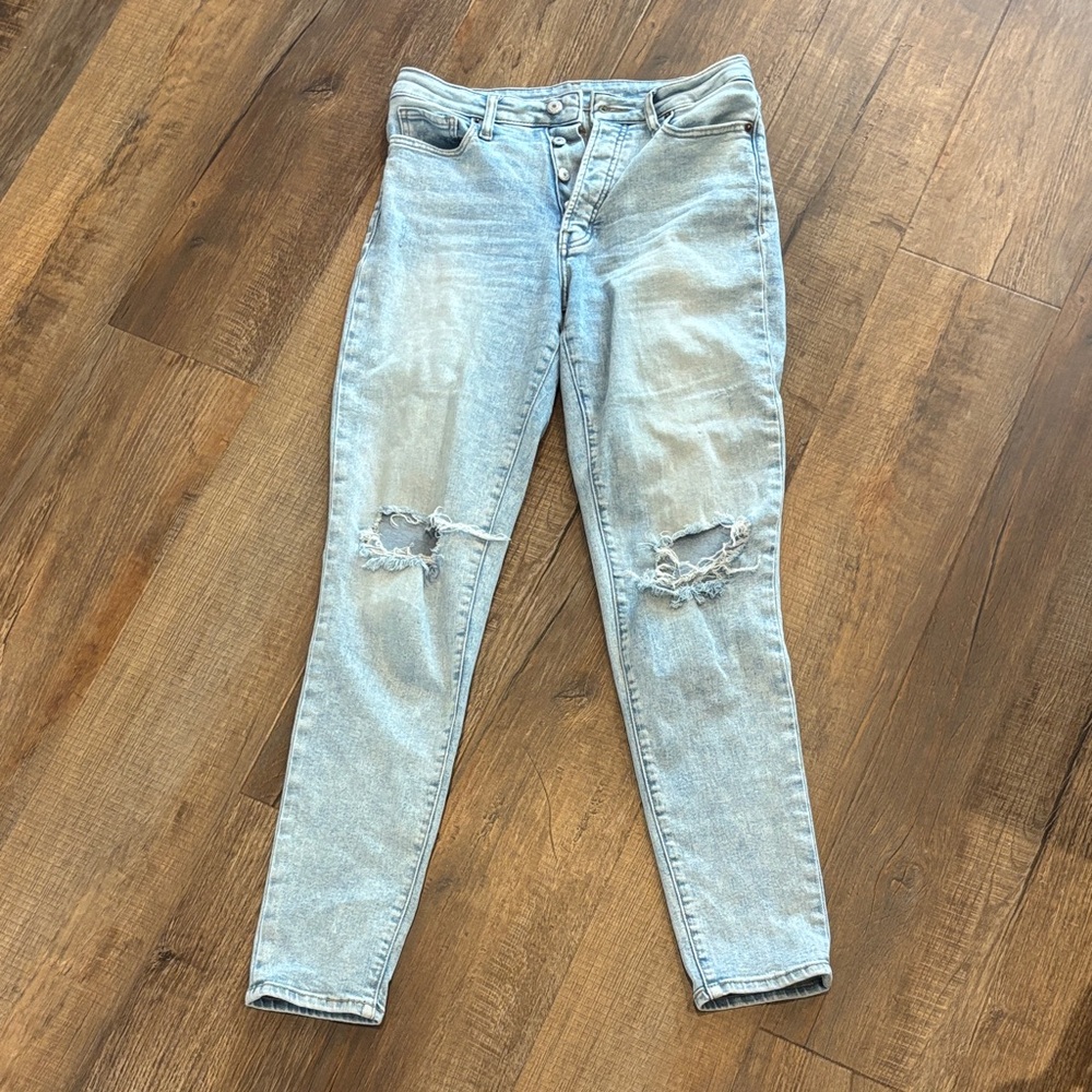 Old Navy Light Blue Ripped Skinny Jeans
